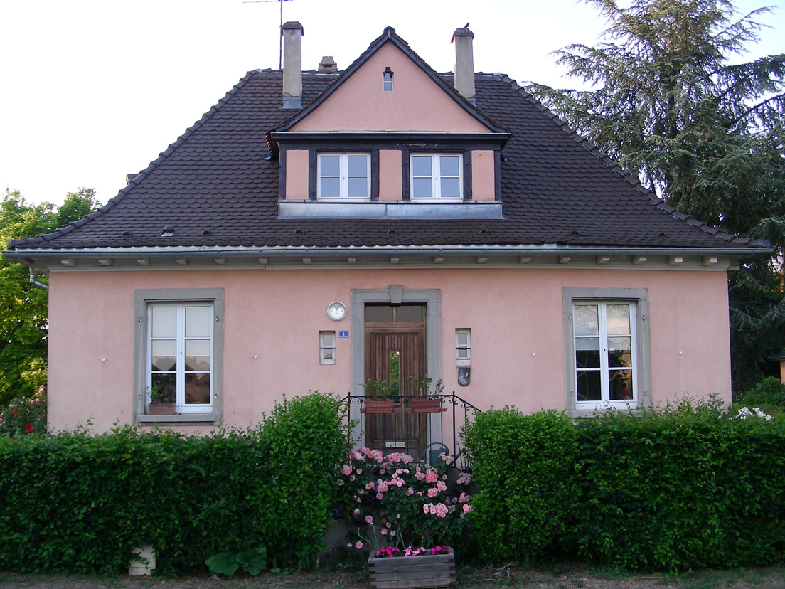 Un des 6 modèles des maisons de la cité construite en 1924. Architecte Paul de Rutté - Maître d'ouvrage Jean Sorg